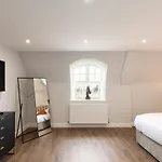Centre London Flat 2Bdr Ac Sleeps 4 Family Only