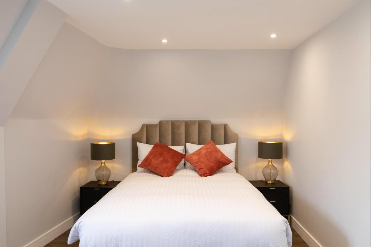 Centre Flat 2bdr Ac Sleeps 4 Family Only Appartamento